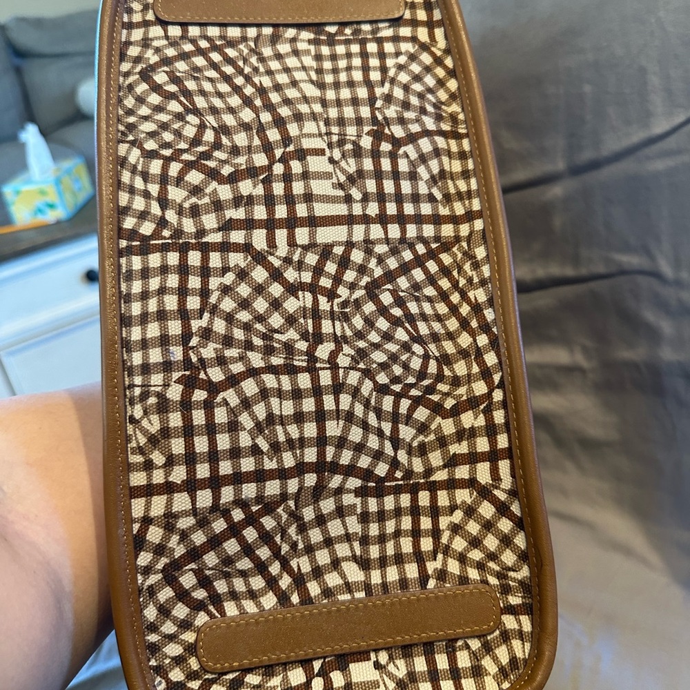 MCM Brown Leather Reversible Tote with Monogram Pattern Medium Size - Picture 5 of 10